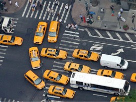 2021 MWC 上海呈现网络创新趋势：中国联通唐雄燕畅谈云